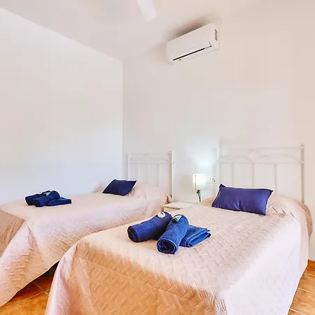 Villa Ja01 Tomasina By Holidayandaluz *